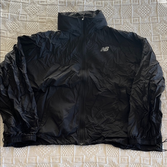 New Balance Athletics Packable Jacket Women's Sz L - Picture 14 of 16
